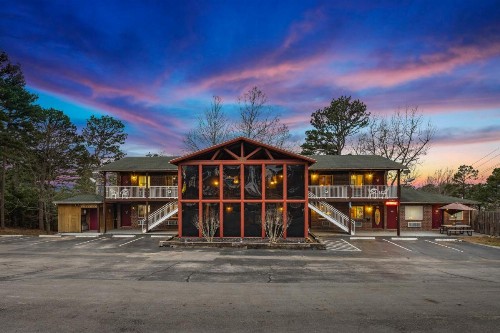 The Lookout Lodge - image 41