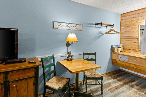 The Lookout Lodge - image 8