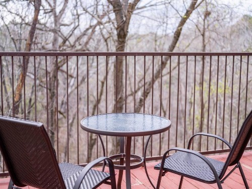 The Lookout Lodge - image 9