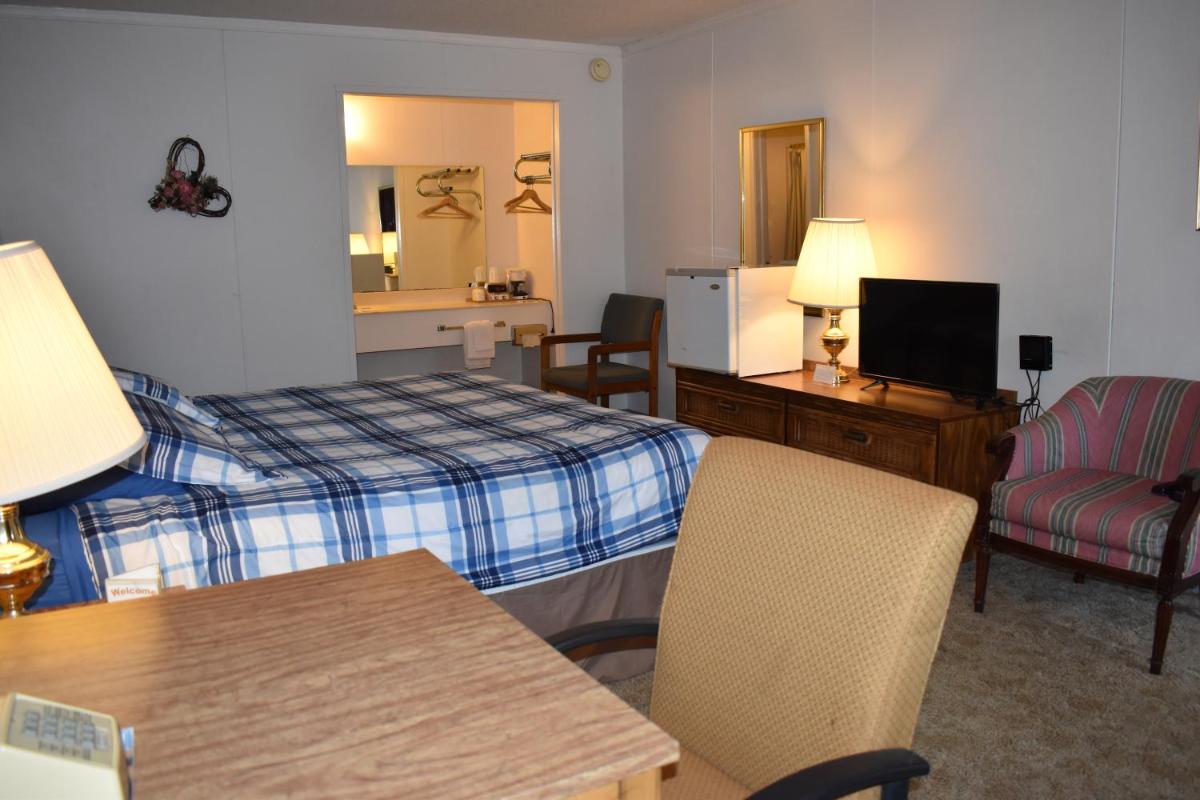 Thurman's Lodge - image 6