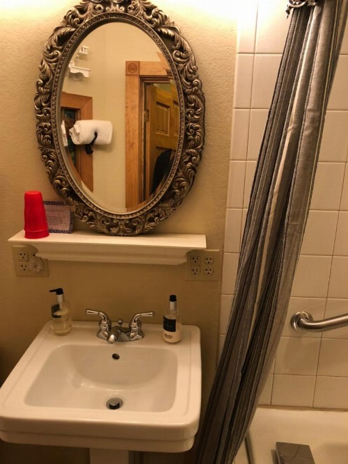 All Seasons Inn - image 35