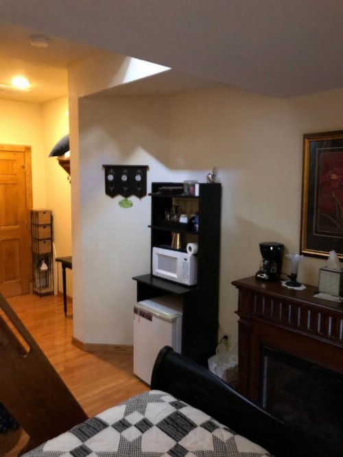 All Seasons Inn - image 36