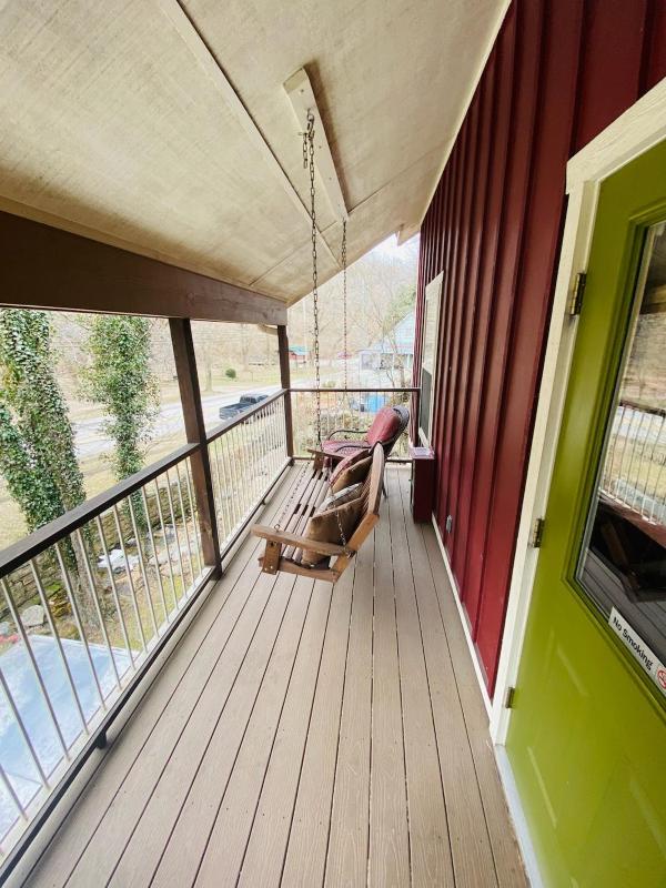 All Seasons Treehouse Village - image 6