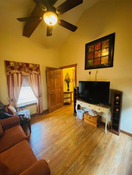 All Seasons Treehouse Village - image 12