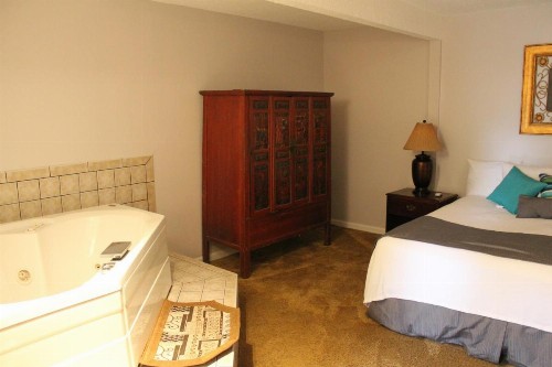 Brydan Suites - image 27