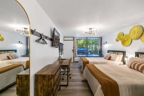 Candlewick Inn - image 17