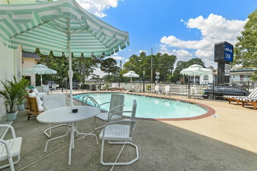 Candlewick Inn - image 30
