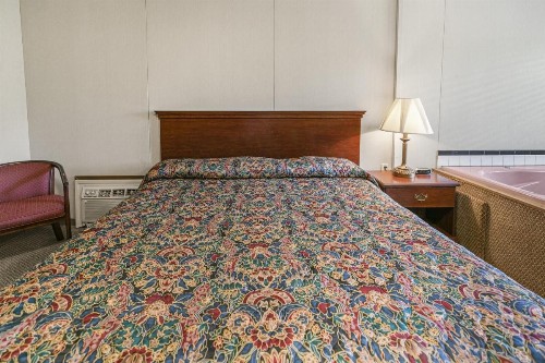 Candlewick Inn - image 38