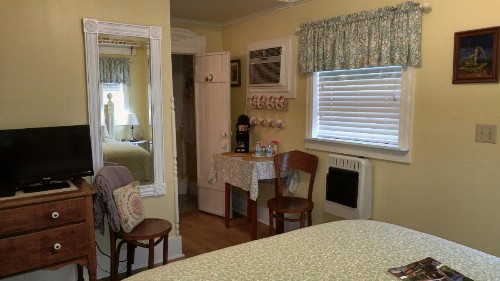 Hidden Springs Bed and Breakfast - image 24