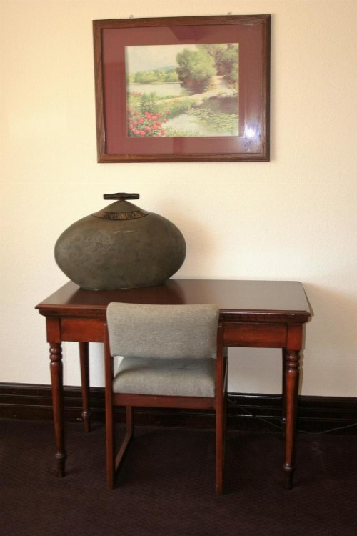 Statue Road Inn - image 30