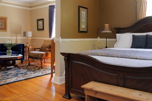Heartstone Inn - image 16