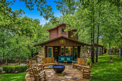 The Woods Cabins - image 19