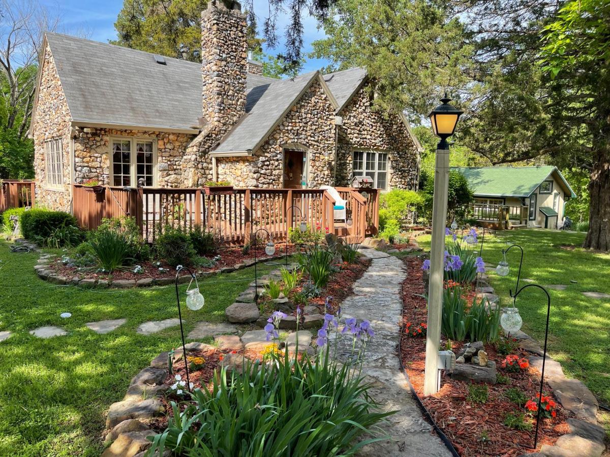 Rock Cottage Gardens B&B - main image