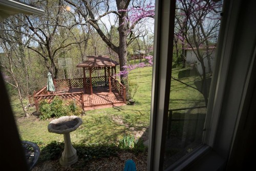 Sherwood Court Cottages - image 3