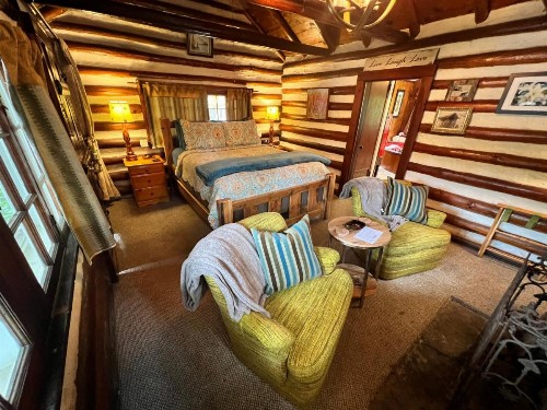 Sherwood Court Cottages - image 32
