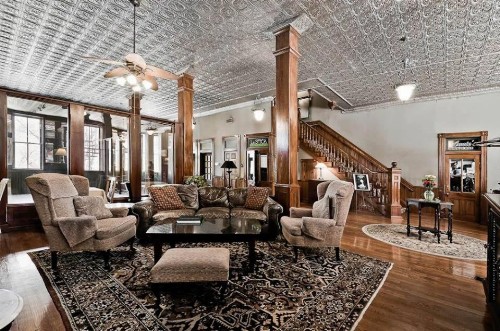 New Orleans Hotel Eureka Springs - image 24