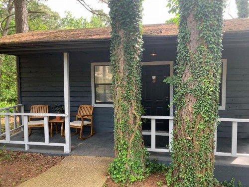 Loblolly Pines Adventure Cabin 2 King - image 3