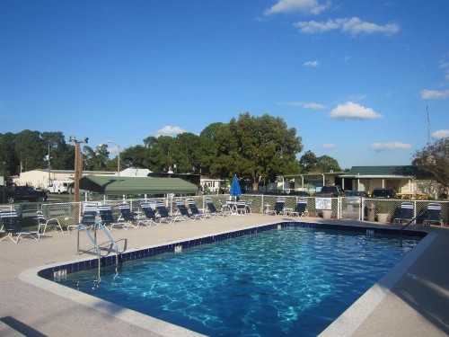 Southern Palms Park Model 4 - image 2