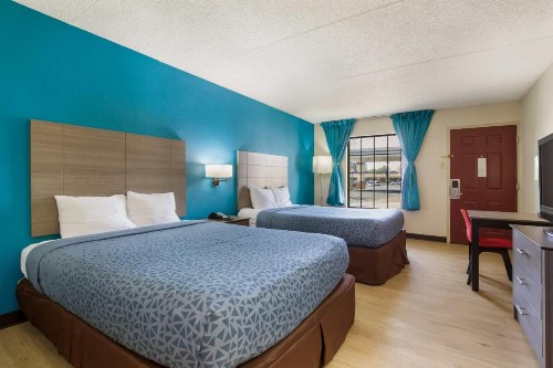One life studio and suites - image 36
