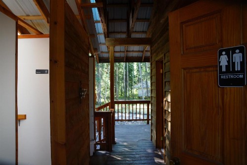 Sven's Basecamp Hostel - image 22