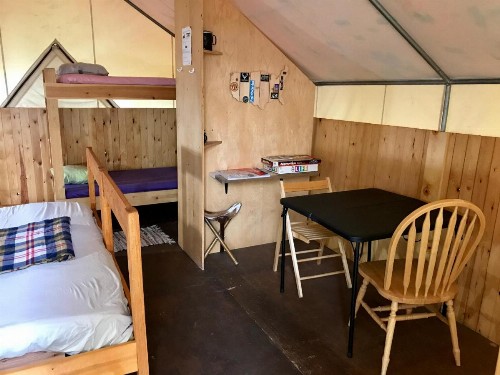 Sven's Basecamp Hostel - image 30