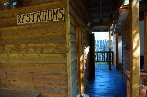 Sven's Basecamp Hostel - image 5