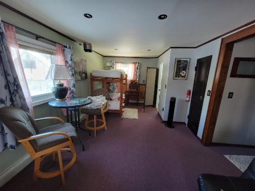 Billie's Backpackers Hostel - image 29