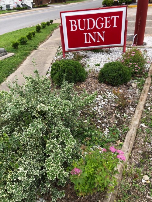 Budget Inn Fairfield - image 15