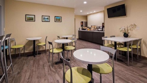 SureStay Hotel by Best Western Fairfield Napa Valley - image 16