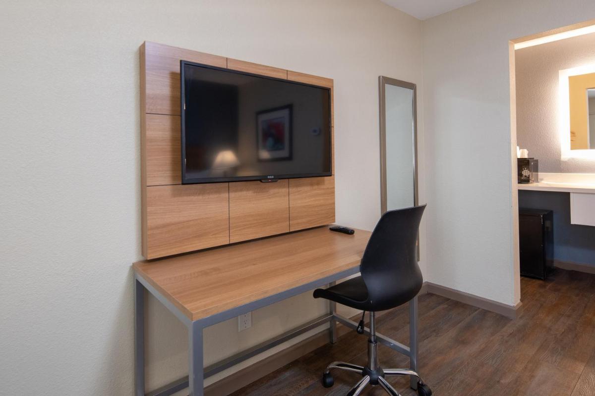 SureStay Hotel by Best Western Fairfield Napa Valley - image 5