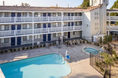 SureStay Hotel by Best Western Fairfield Napa Valley - image 8