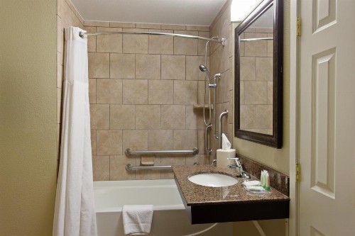 Staybridge Suites Fairfield Napa Valley Area an IHG Hotel - image 16