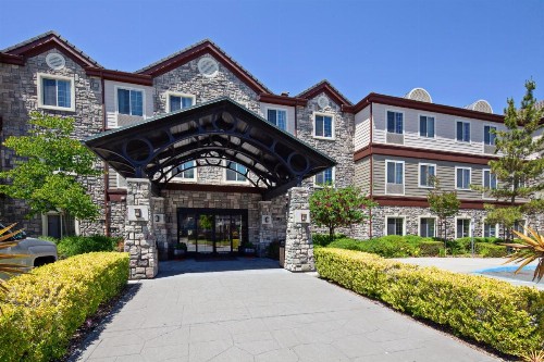 Staybridge Suites Fairfield Napa Valley Area an IHG Hotel - image 18