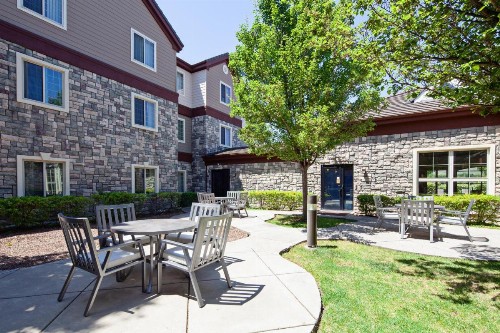 Staybridge Suites Fairfield Napa Valley Area an IHG Hotel - image 45