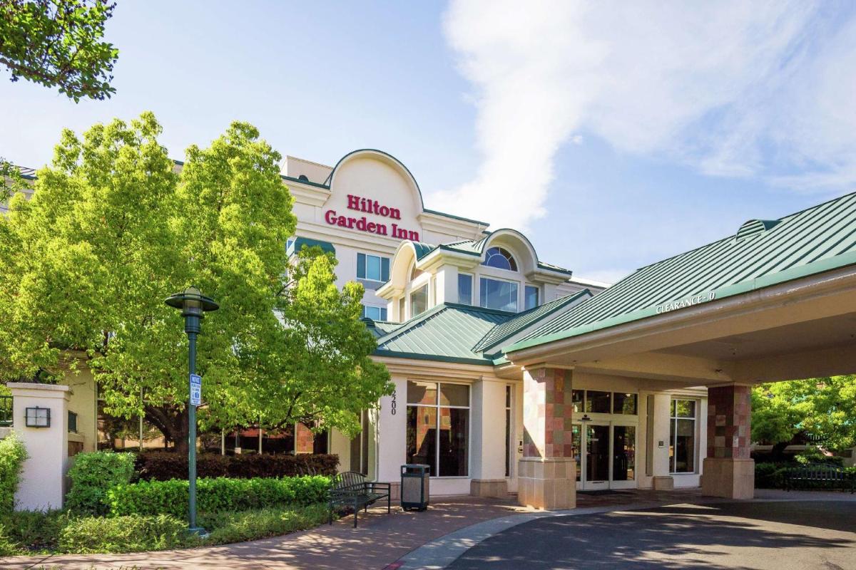Hilton Garden Inn Fairfield - main image