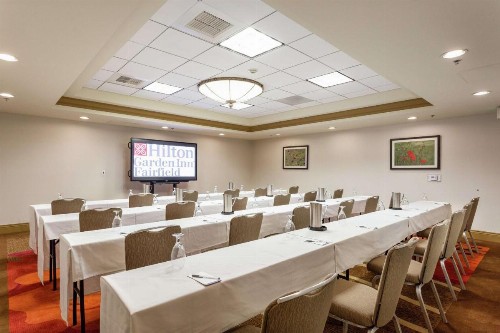 Hilton Garden Inn Fairfield - image 35