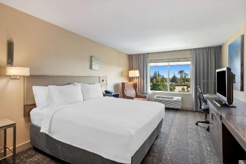 Hilton Garden Inn Fairfield - image 38