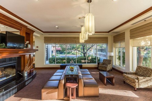 Hilton Garden Inn Fairfield - image 8
