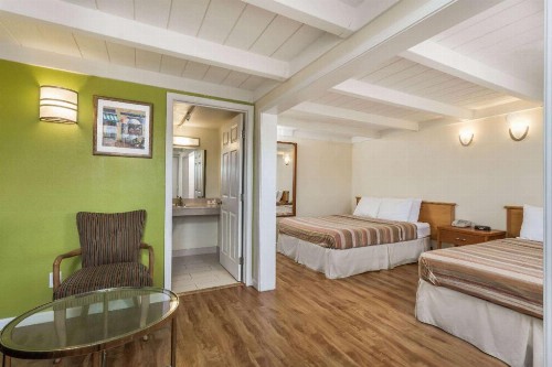 Travelodge by Wyndham Fairfield/Napa Valley - image 10