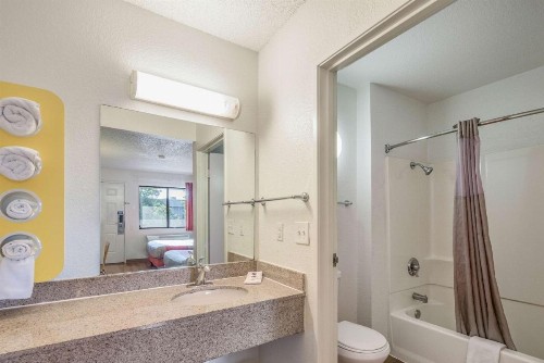Motel 6-Fairfield CA - North - image 26