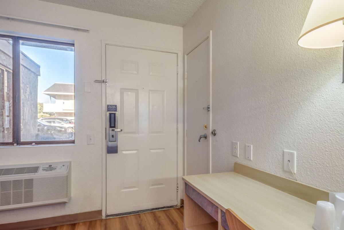 Motel 6-Fairfield CA - North - image 5
