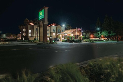 La Quinta by Wyndham Fairfield - Napa Valley - image 26