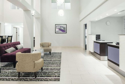 La Quinta by Wyndham Fairfield - Napa Valley - image 27