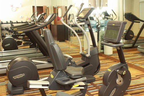 Fairfield Inn & Suites by Marriott Fairmont - image 14