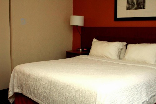 Fairfield Inn & Suites by Marriott Fairmont - image 19