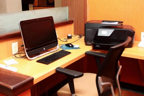 Fairfield Inn & Suites by Marriott Fairmont - image 6