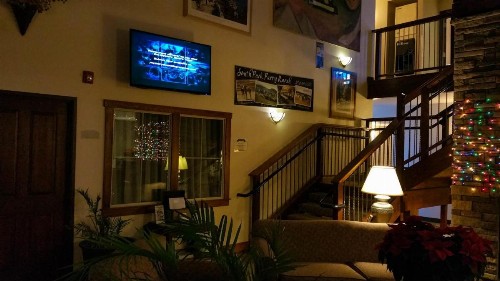 A Riverside Inn Travelodge by Wyndham - image 4