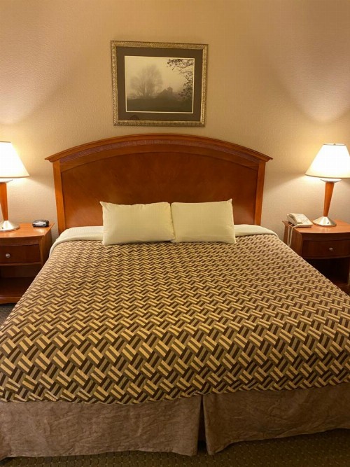 A Riverside Inn Travelodge by Wyndham - image 9