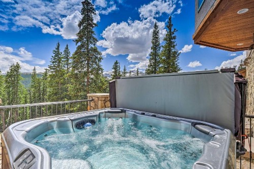 Lavish Fairplay Home with Hot Tub and Mtn Views! - image 3
