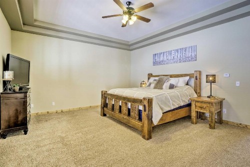 Family-Friendly Home with Game Room and Mtn Views! - image 12